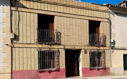 Calle Europa 29